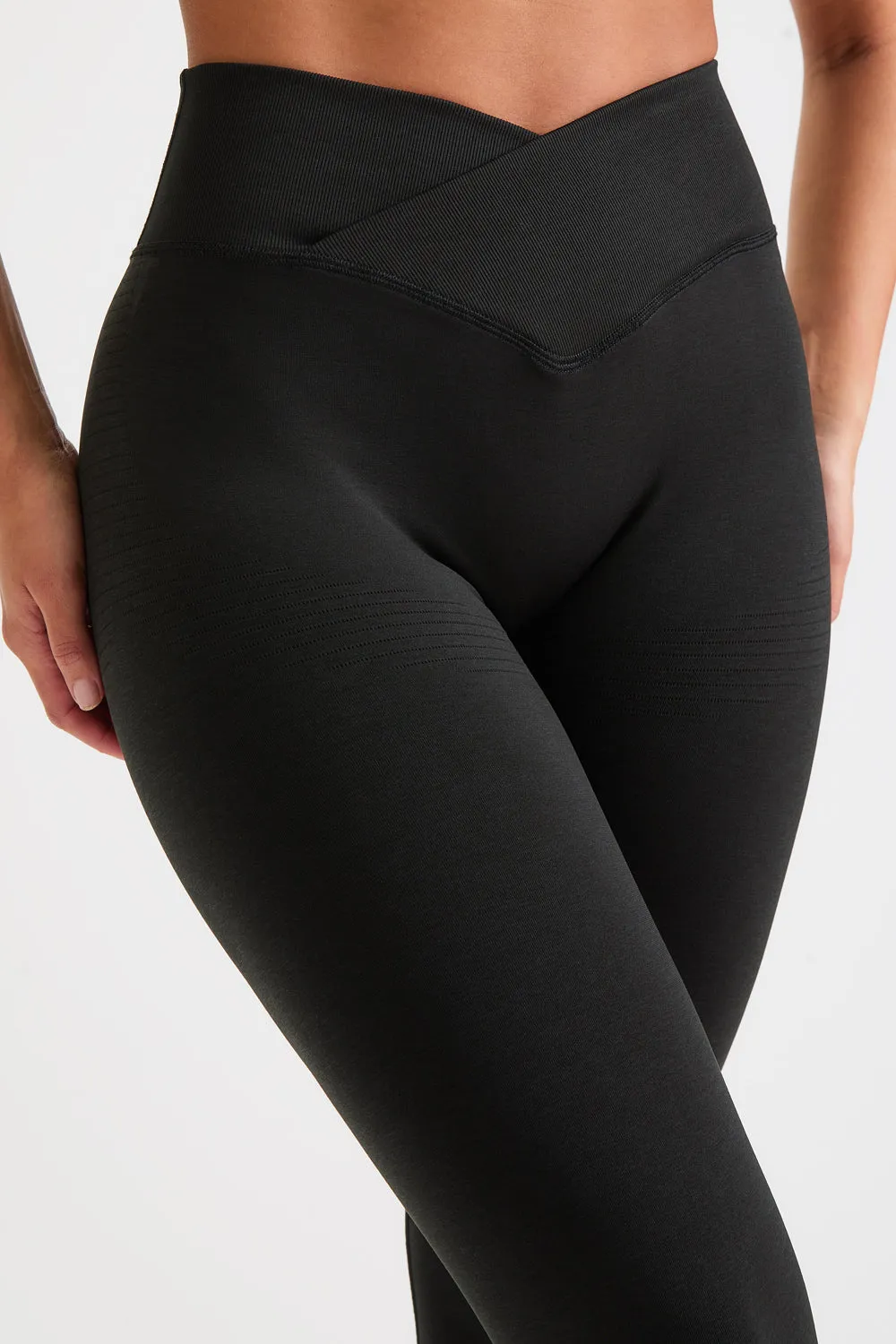 SCULPT SEAMLESS WRAP WAIST SCRUNCH LEGGING - BLACK MARL