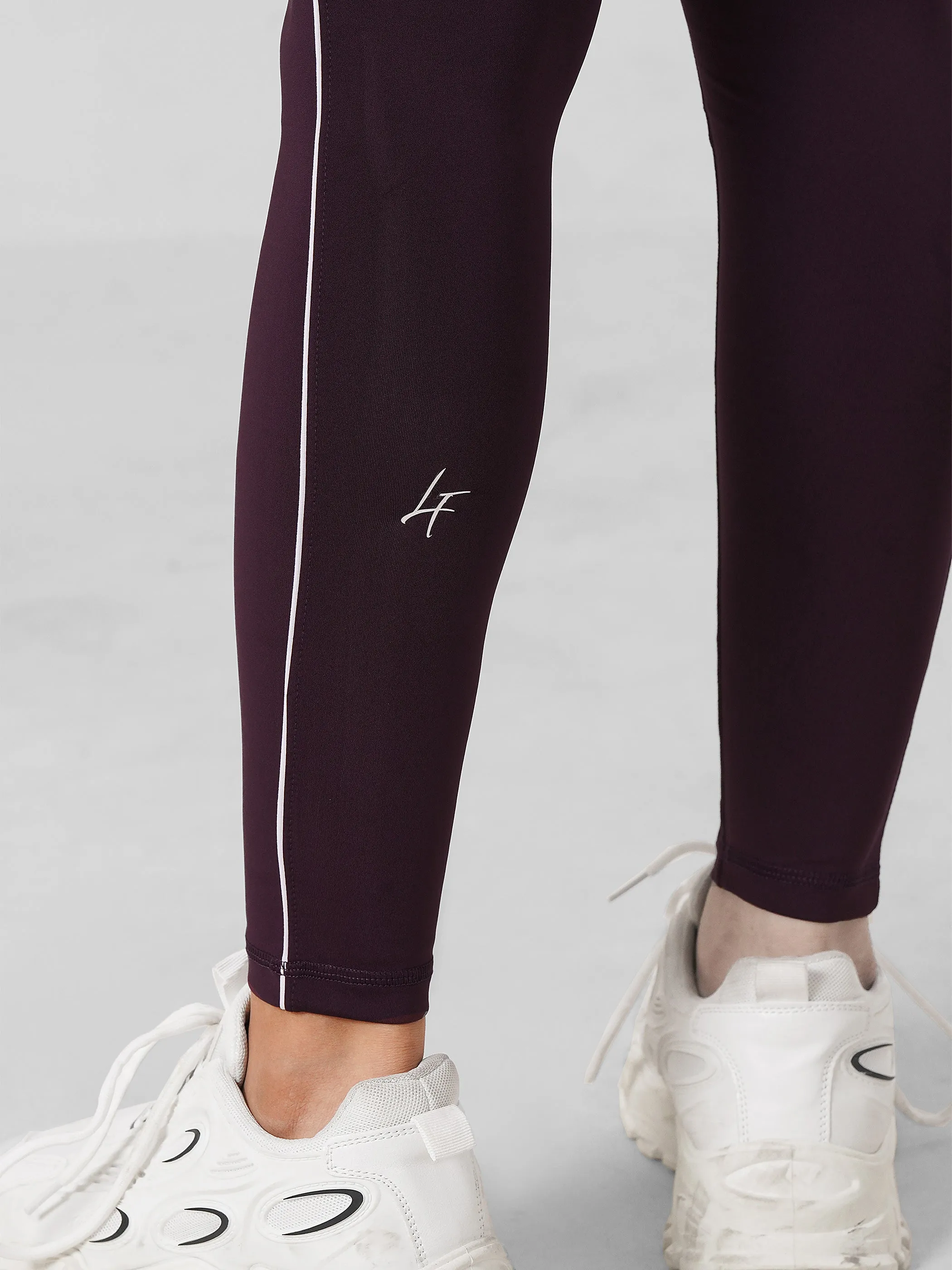 Signature Legging in Burgundy