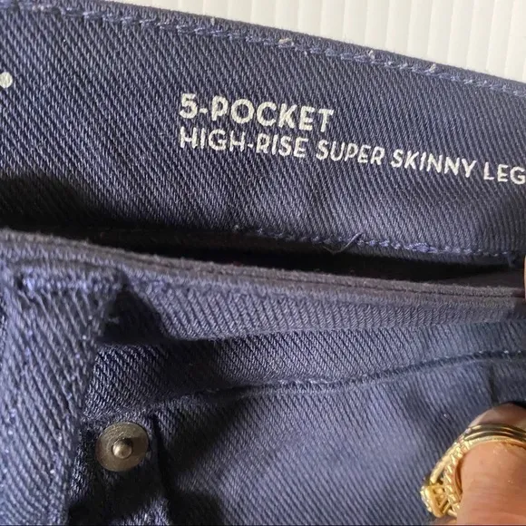 SPANX 5 Pocket High-Rise Super Skinny Jean size 26