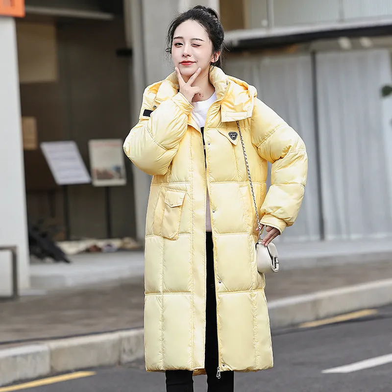 Stylish Women's Padded Quilted Puffer Jacket Featuring Label Detailing