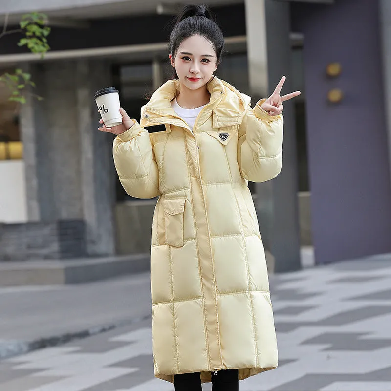 Stylish Women's Padded Quilted Puffer Jacket Featuring Label Detailing