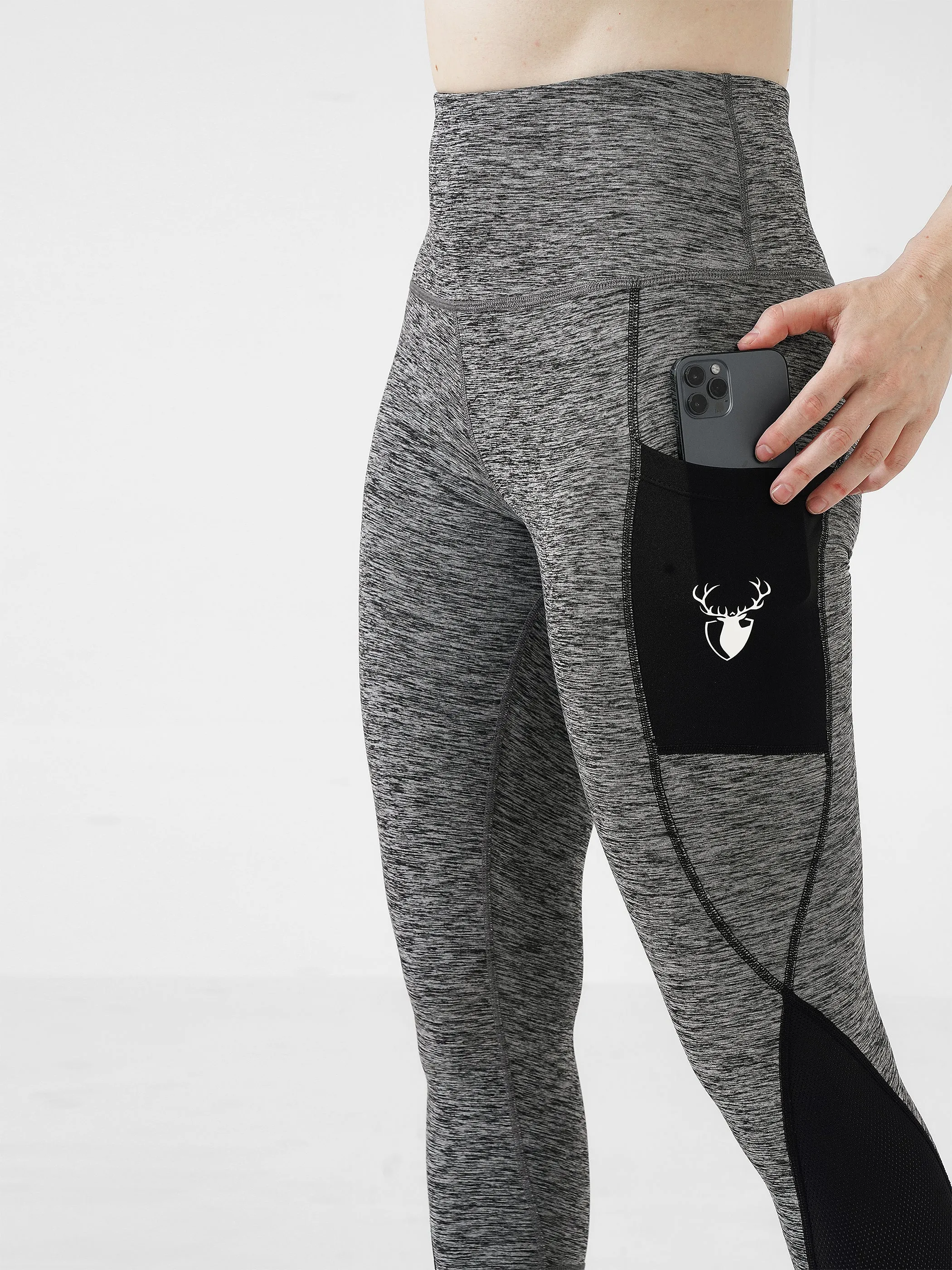 Trifecta Pocket Capri Legging in Grey