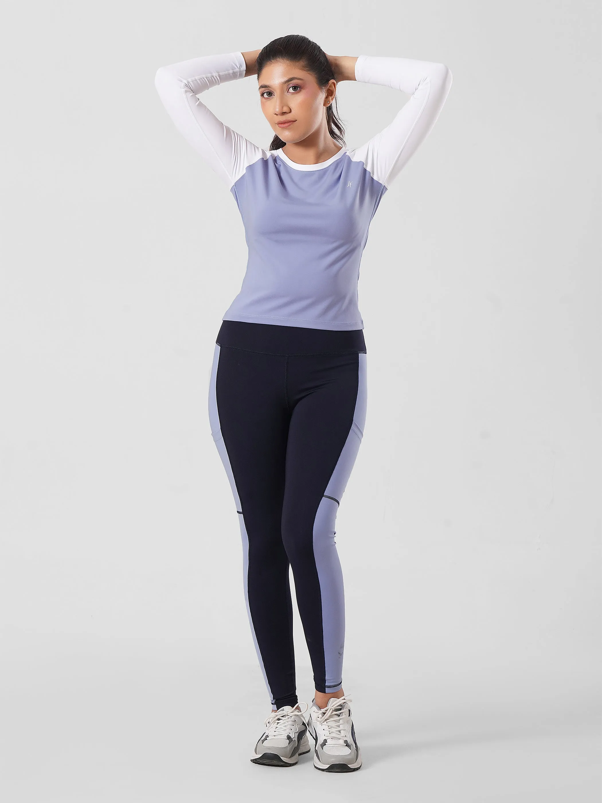 Two Pointer Legging in Navy Blue