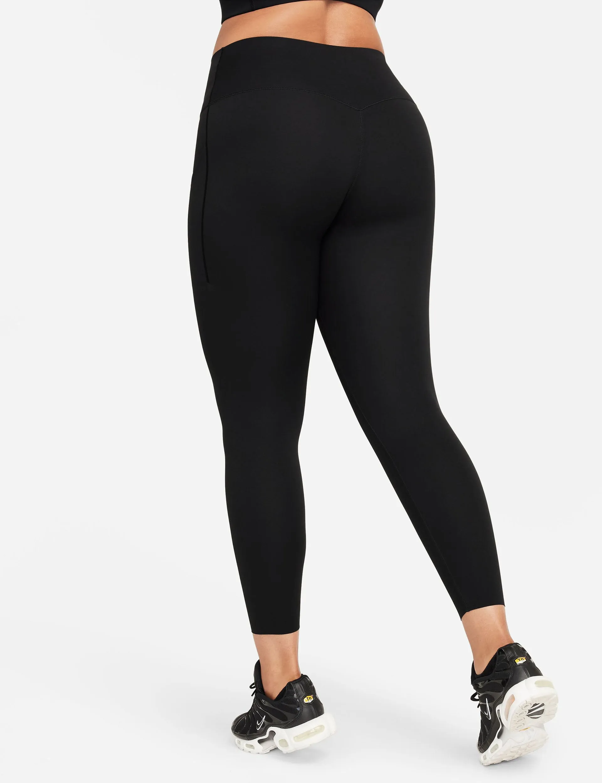 Universa High Waisted 7/8 Leggings - Black