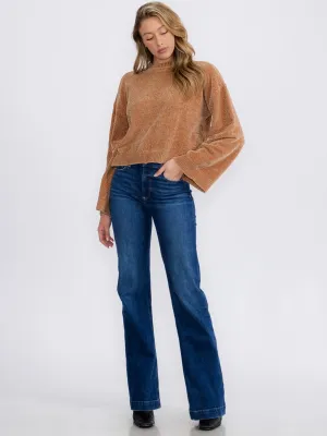 WOMEN'S LONG BELL SLEEVE PULLOVER SWEATER