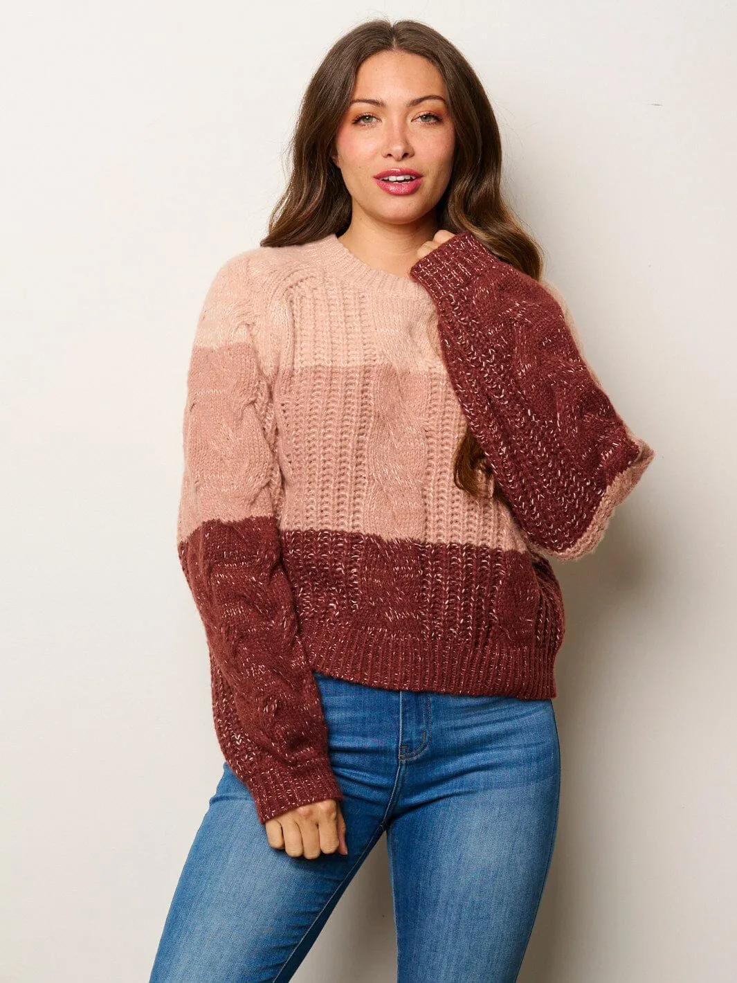 WOMEN'S LONG SLEEVE COLORBLOCK KNITTED PULLOVER SWEATER