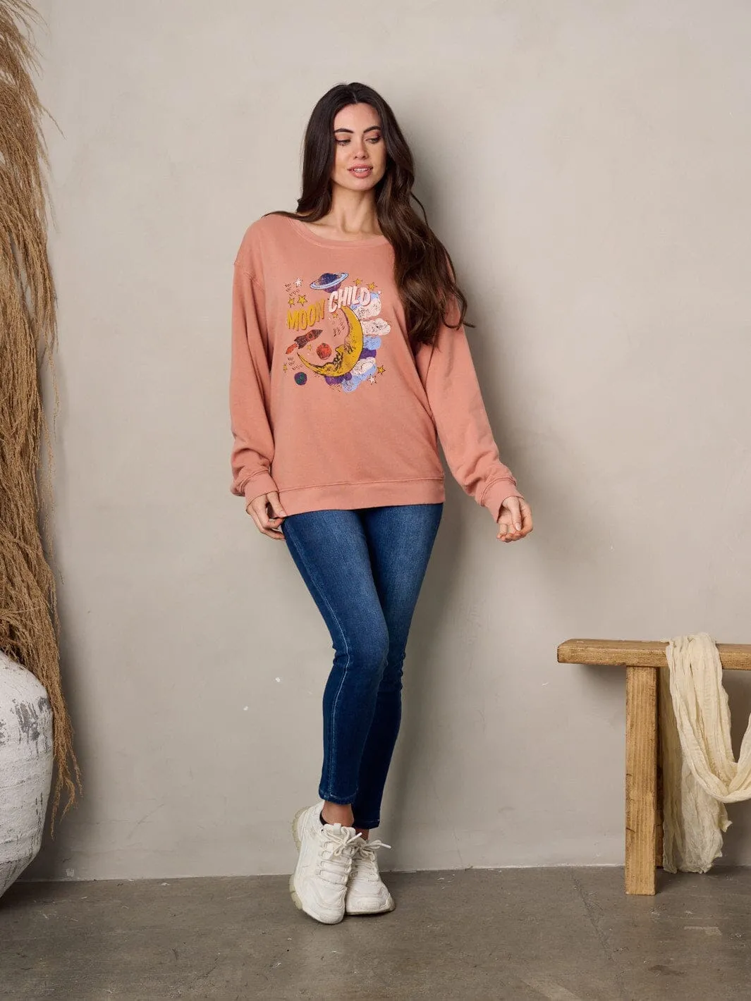 WOMEN'S LONG SLEEVE GRAPHIC PULLOVER SWEATER