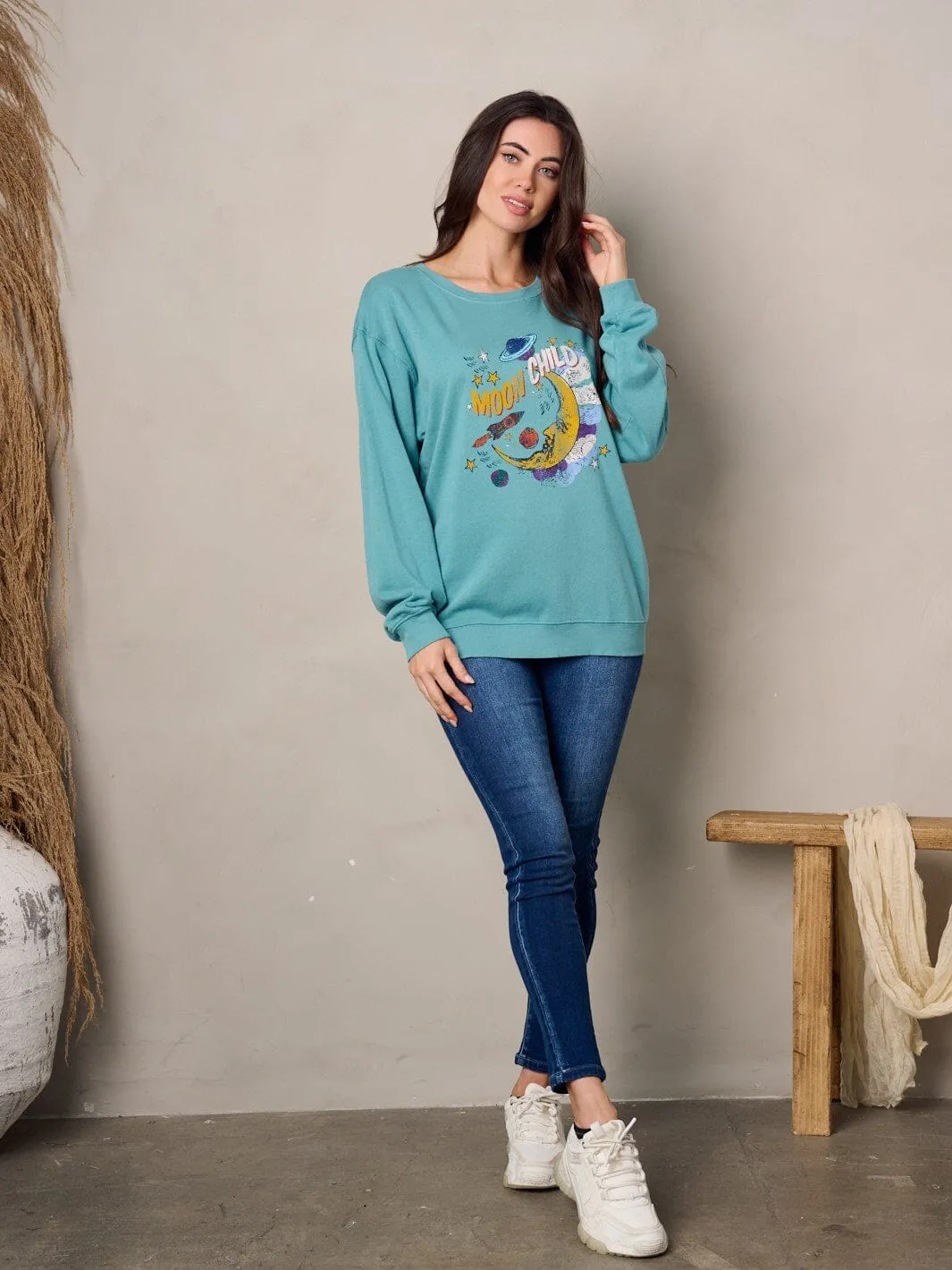 WOMEN'S LONG SLEEVE GRAPHIC PULLOVER SWEATER