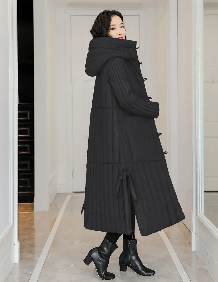 Women's Padded Solid Puffer Coat with Calf-Length and Button Front
